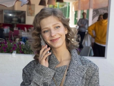 «Галина Сергеевна станет мамой»: Арзамасова интригует фанатов на съемках «Папиных дочек»