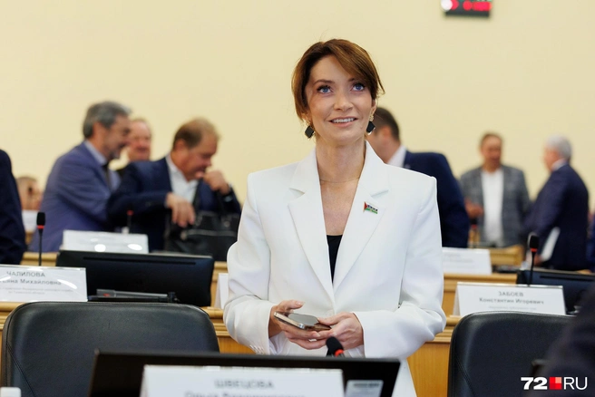 Ольга Швецова в новом созыве стала председателем комитета по бюджету, налогам и финансам. В прошлом занимала аналогичную должность в комитете по соцполитике  | Источник: Ирина Шарова / 72.RU