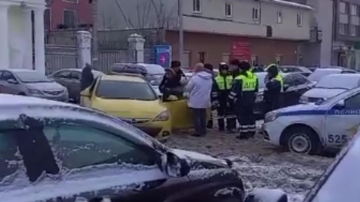 «Догнали тетку!» Финал самой медленной погони на Химмаше попал на видео