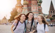 Москва vs Санкт-Петербург: 5 женских имен, которые обожают в российских столицах