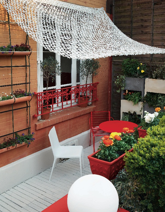 Как защитить летнюю террасу и балкон от шума? (фото 7)