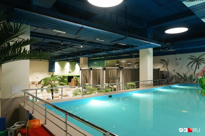 В новом термальном комплексе больше двух десятков бассейнов и парных | Источник: Дарья Паращенко / 93.RU