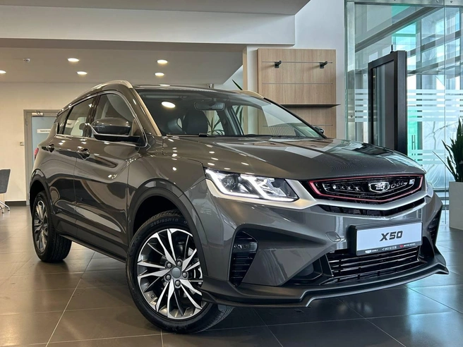 Средний расход топлива Belgee X50 на 100&nbsp;км&nbsp;— 6,4&nbsp;л, разгон до 100&nbsp;км/ч за 8,4 с | Источник: «Восток Моторс»