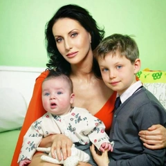 «Новый краш»: как выглядит повзрослевший сын актрисы и певицы Алики Смеховой