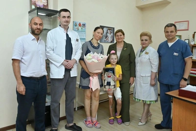 Семилетняя девочка в Сочи поправляется после атаки БПЛА