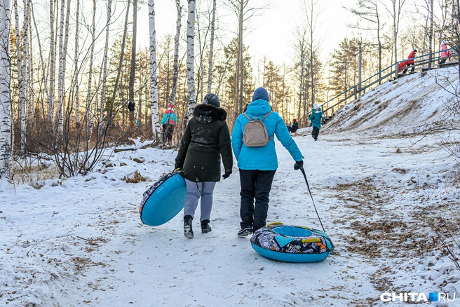 Обычно катки заливают в первой половине декабря | Источник: Олег Фёдоров / CHITA.RU