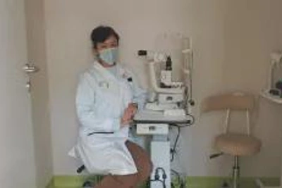 Новая щелевая лампа в Аскаровской больнице
