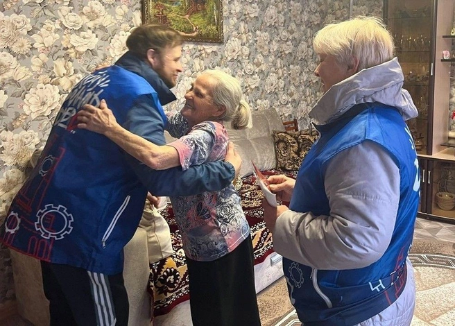 Старейшей из ветеранов, Октябрине Игнатовой, исполнился 101 год, а самой молодой Анне Морозовой — 92 года | Источник: ОМК