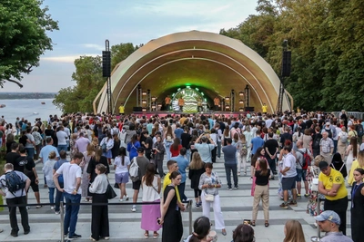 Летняя «Столица закатов» объявила артистов и стоимость билетов