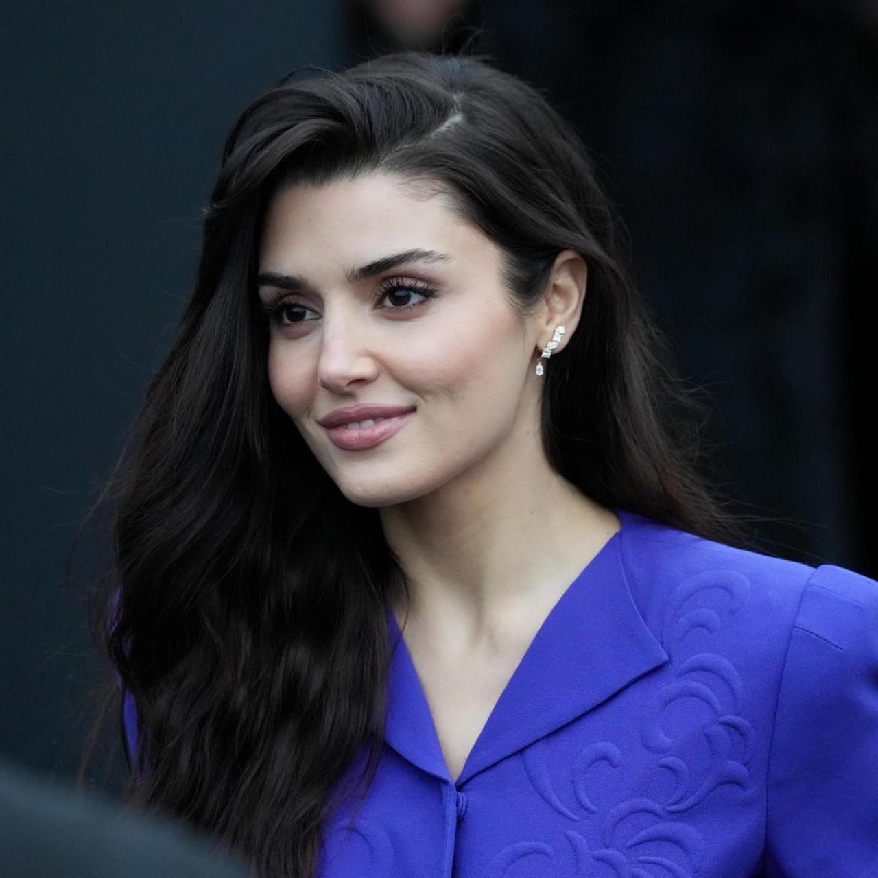 Ханде Эрчел и Хакана Сабанджи арестуют по громкому делу о наркотиках: полиция допросит актрису