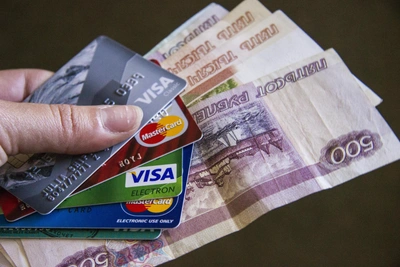 В Туле пенсионерка отдала агенту мошенников 974 тысячи