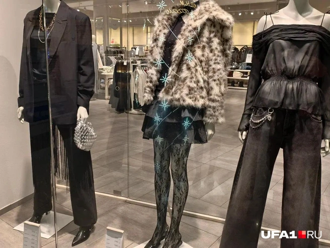 Элементы уличного стиля, но фотография тут только ради колготок | Источник: Булат Салихов / UFA1.RU