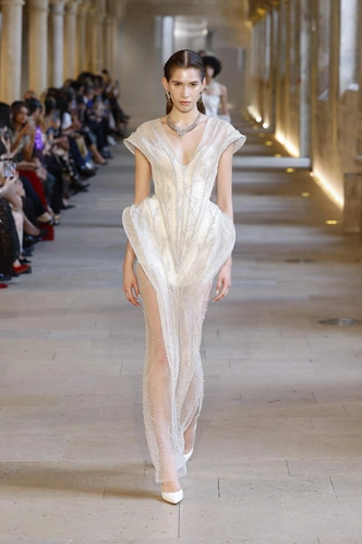 Rahul Mishra | Источник: Legion Media