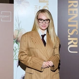 <p>Марина Слыхова</p>