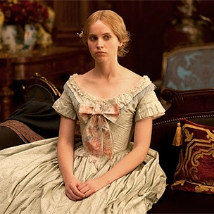 Драма «Невидимая женщина» с Фелисити Джонс