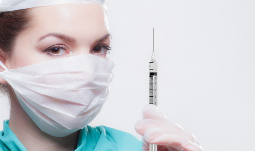 В петербургских поликлиниках записывают на вакцинацию от коронавируса. Она станет «массовой» в феврале