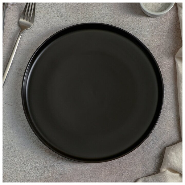 Тарелка обеденная «Селена»