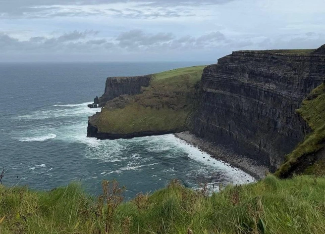 Скалы на Cliffs of Moher | Источник: Рамимука | поступление без мук / t.me