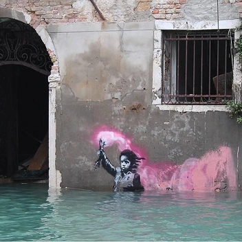 Источник: banksy / Instagram (экстремистская организация, деятельность запрещена на территории РФ)