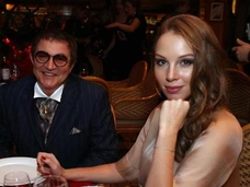 Отар Кушанашвили продолжает высмеивать Романа Товстика: «Потом выяснится, что он живет в кредит»