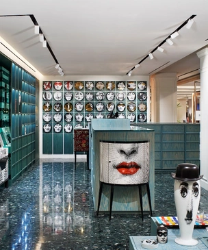 Новый бутик Fornasetti в универмаге Harrods