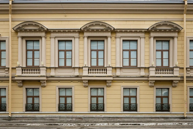 Беглов открыл спорткомплекс на месте Пробирной палаты в Петербурге