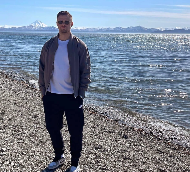 Это фотография с мая 2025 года — перед тем как Вадим пополнил команду «Рязань-ВДВ» | Источник: pereskok_72 / Instagram (принадлежит Meta, признанной экстремистской и запрещенной в РФ)