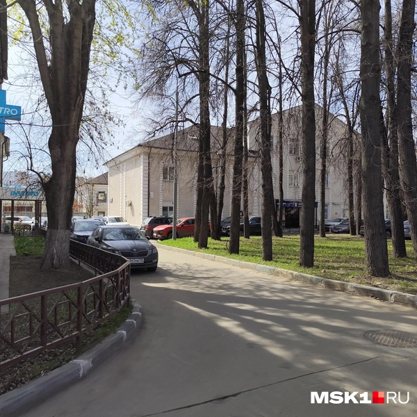 Двор домов на Каширском шоссе | Источник: Игорь Мещанев / MSK1.RU