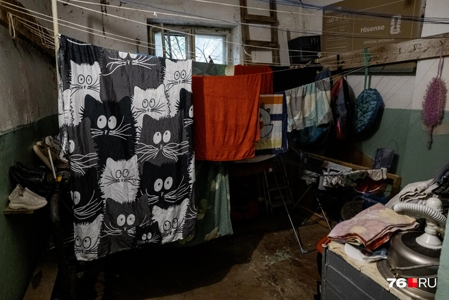 В доме есть комната для сушки белья, но толку от нее немного  | Источник: Александр Куренной / 76.RU
