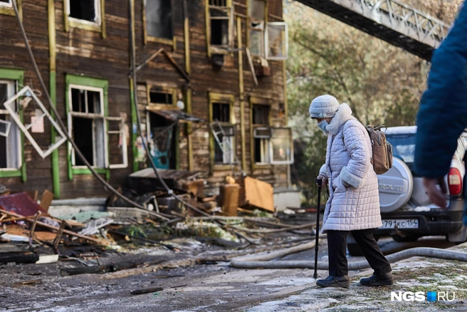 Судьба погорельцев пока неизвестна | Источник: Александр Ощепков / NGS.RU