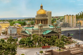 Вид на Исаакиевский собор, Санкт-Петербург | Источник: ANTON MARCHENKOV / Пресс-служба «Царь-макета»