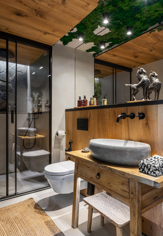 Апартаменты 50 м² с видовой ванной в Москве