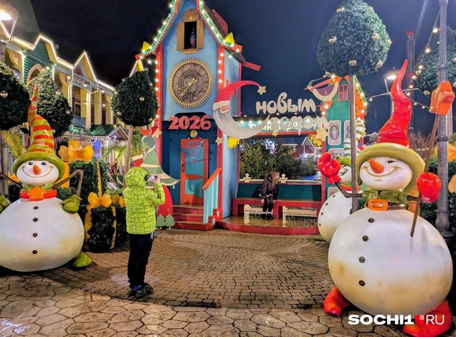 Фотозоны с новогодними мотивами повсюду | Источник: Оксана Витязь 