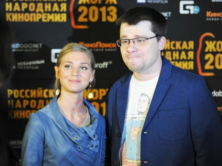 Делила дом с Харламовым, порвала с Евдокимовым, упустила роль в «Склифе». Как Кристина Асмус избежала отмены и нашла любовь