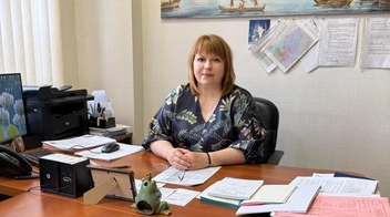 Она начинала с позици продавца кондитерского отдела | Источник: «Кировский»