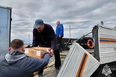 МЧС доставило продукты в затопленное село Заокское