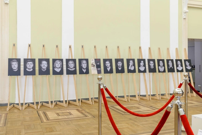 Портреты всех актеров, задействованных в постановке | Источник: Самарский театр драмы
