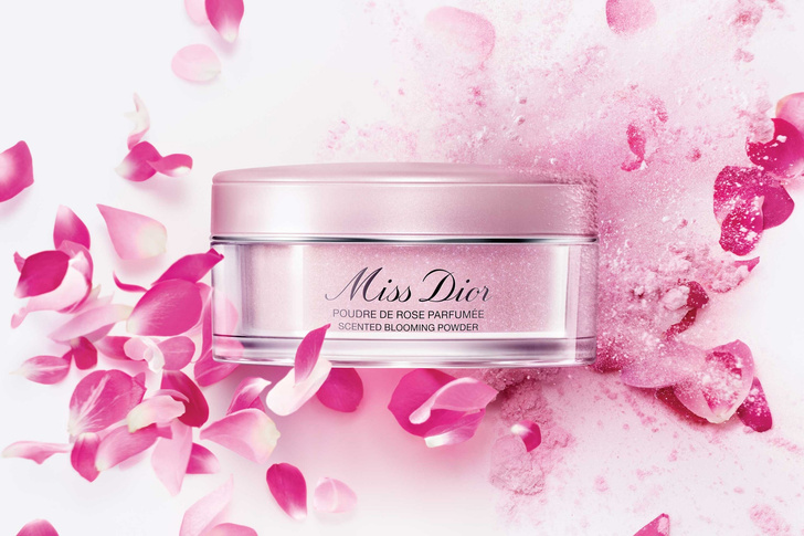Miss Dior: парфюмированная пудра для лица с запахом розы