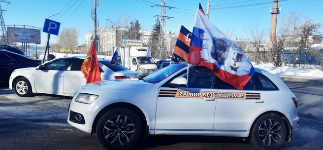 В этом году к автопробегу присоединилось больше людей, сказали участники | Источник: Анастасия Харламова / NGS70.RU