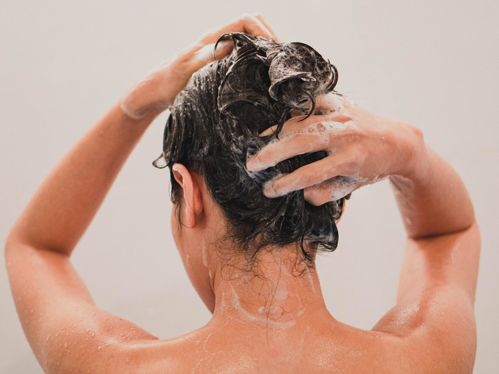 Нужно ли мыть волосы перед окрашиванием? - Блог KARAMELKASHOP