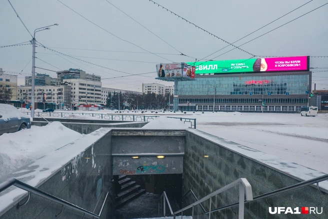 И здесь тоже никого | Источник: Булат Салихов