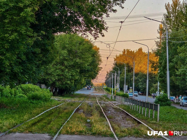 На 6 и 8 трамваях можно объехать район | Источник: Булат Салихов / UFA1.RU