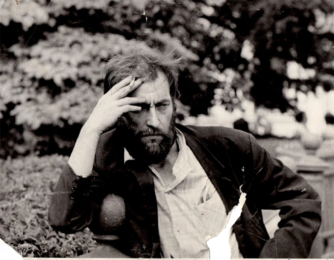 «Старший гений» в раздумьях | Источник: Музей Б. У. Кашкина / Vk.com