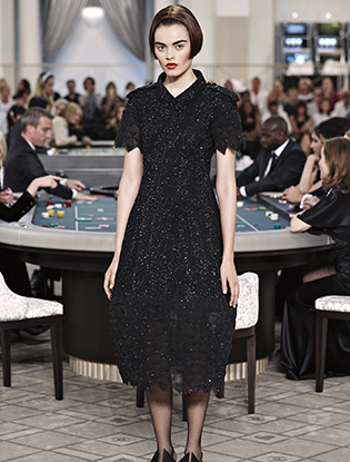 Неделя Высокой моды в Париже: Chanel FW2015/16