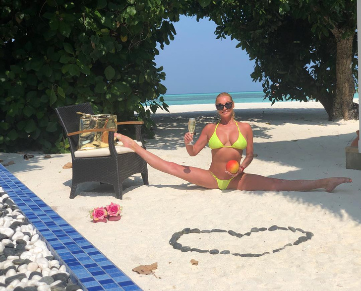 Частный пляж и вилла за полмиллиона: как Анастасия Волочкова отдохнула на Мальдивах