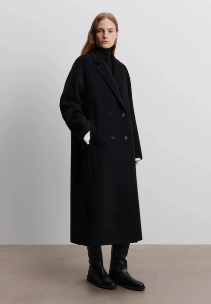 Минимализм, в который влюблены все: как Дженнифер Лоуренс стала новой королевой стритстайла Минимализм, в который влюблены все: как Дженнифер Лоуренс стала новой королевой стритстайла