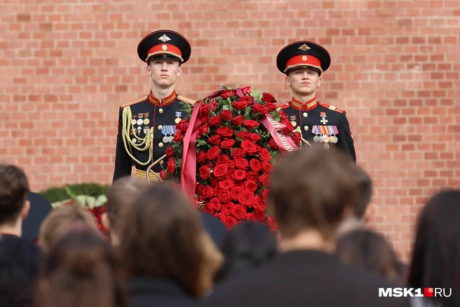 Один из самых узнаваемых памятников Великой Отечественной войне находится у стен Кремля в Александровском саду | Источник: Артем Устюжанин / MSK1.RU
