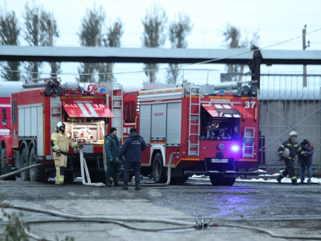 Прокуратура Кировского района начала проверку по факту пожара.