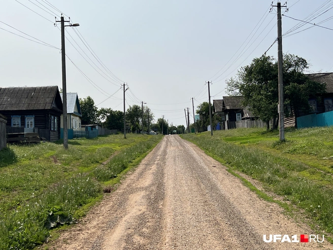 Обычная улица в деревне | Источник: Андрей Бирюков / UFA1.RU