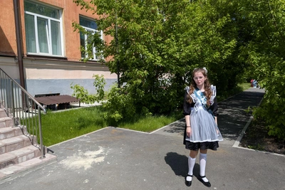Стобалльница по литературе из Новосибирска училась в экономическом классе